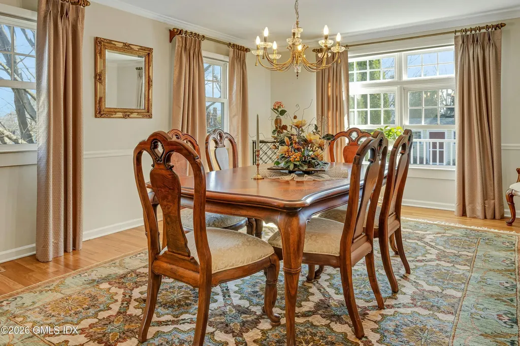 9 Tamarack Place Greenwich CT 06831