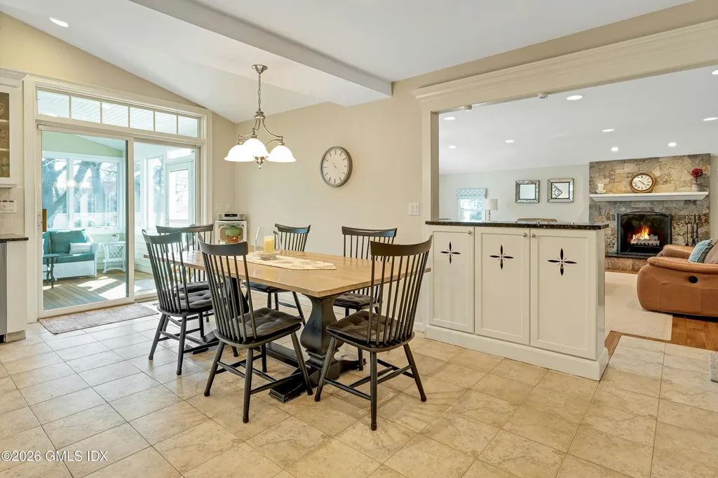 9 Tamarack Place Greenwich CT 06831