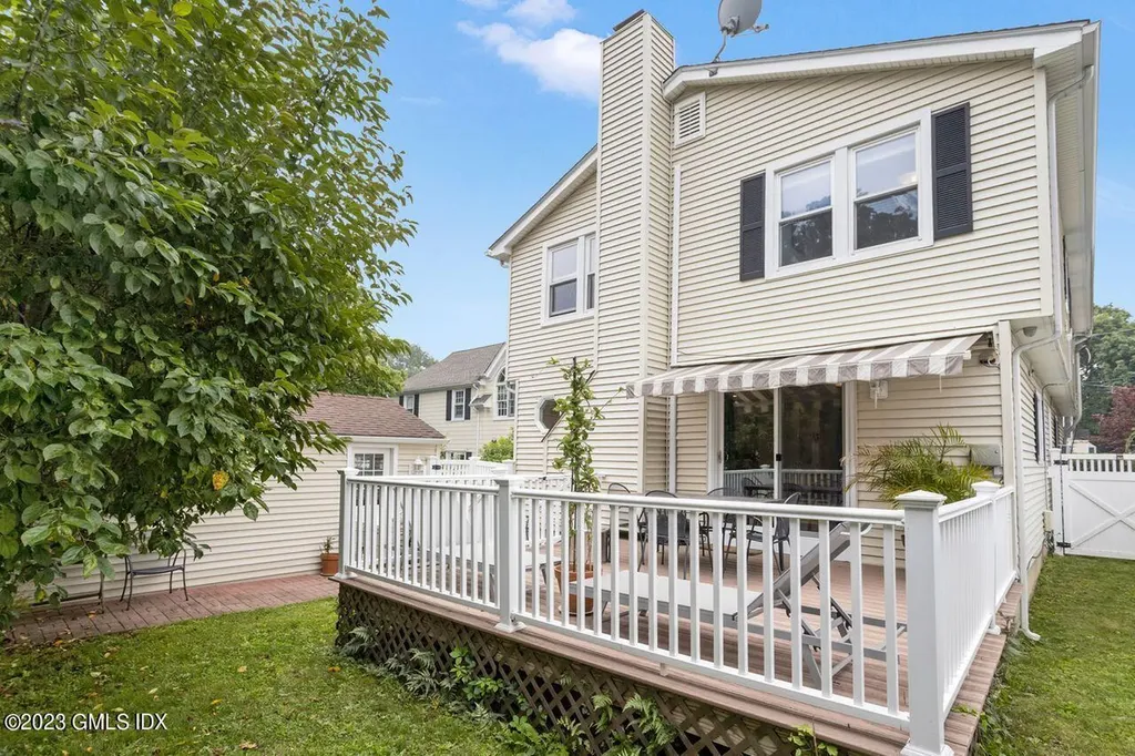 5 Wellington Place Greenwich CT 06830