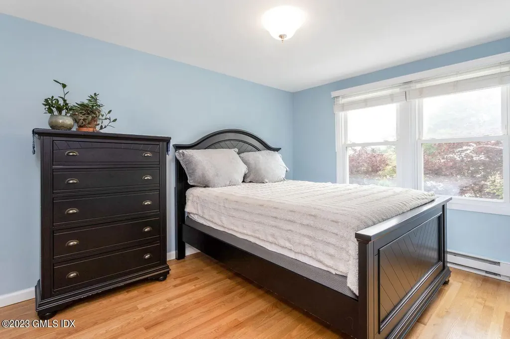 5 Wellington Place Greenwich CT 06830