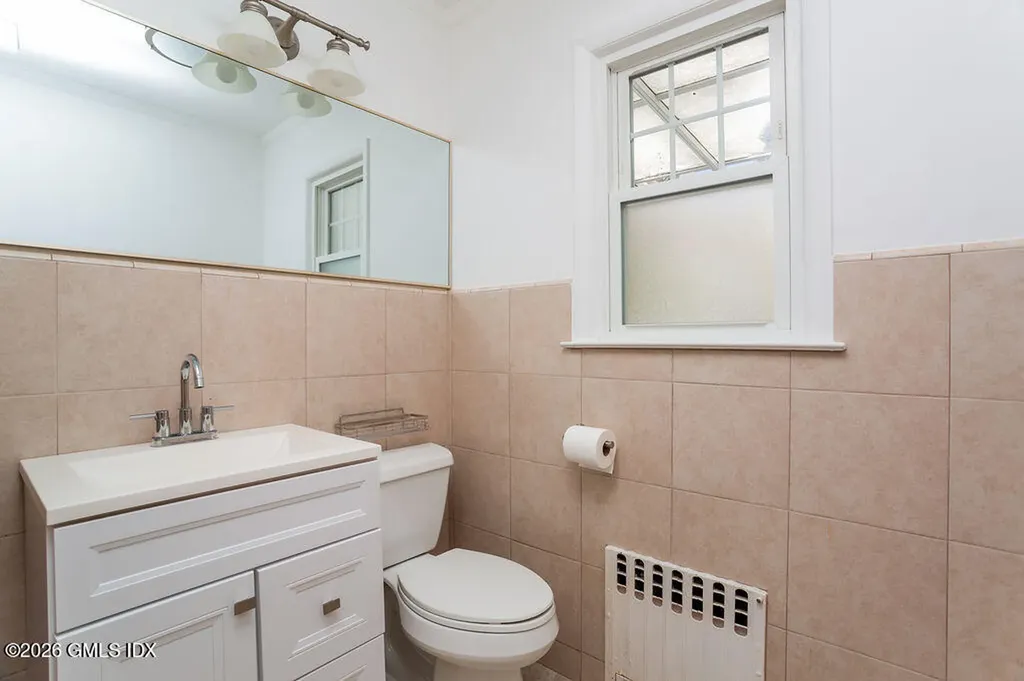 198 Valley Road Cos Cob CT 06807