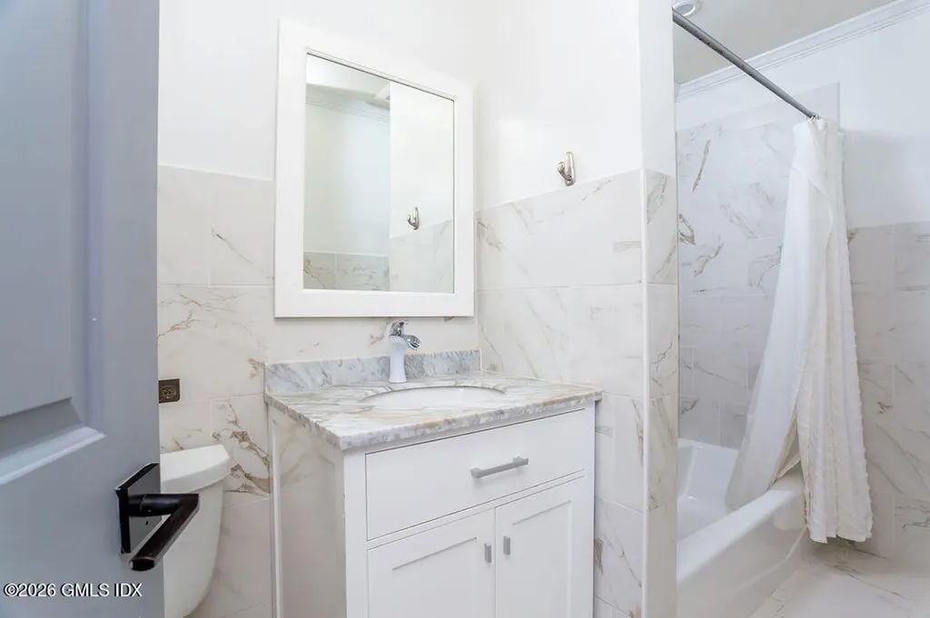 198 Valley Road Cos Cob CT 06807