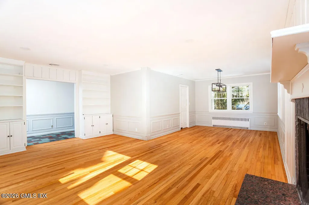 198 Valley Road Cos Cob CT 06807