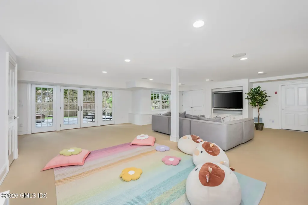 43 Stony Brook Road Darien CT 06820