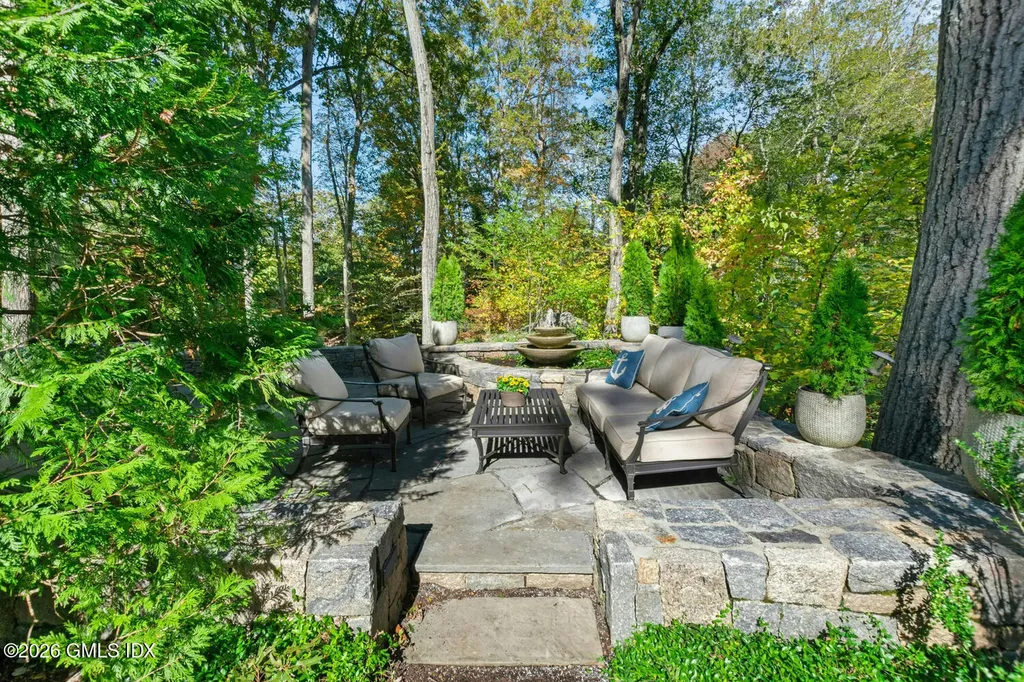 43 Stony Brook Road Darien CT 06820