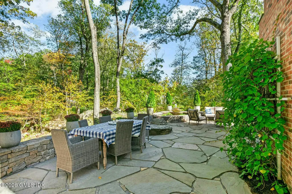 43 Stony Brook Road Darien CT 06820