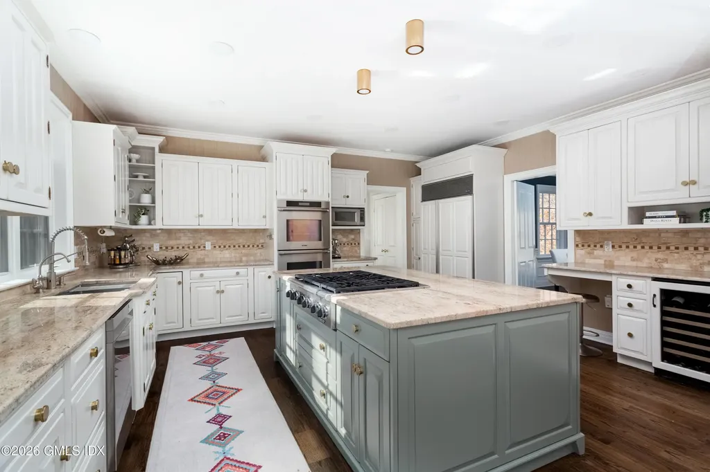 125 Barn Hill Road Greenwich CT 06831