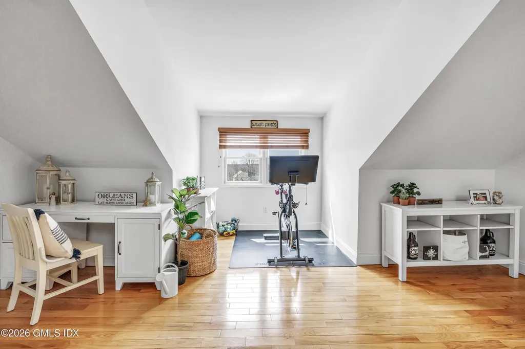 5 Glen Street Greenwich CT 06830