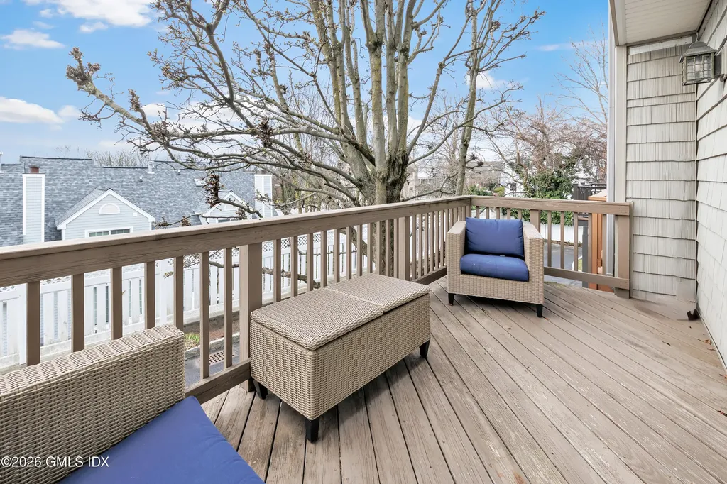 5 Glen Street Greenwich CT 06830