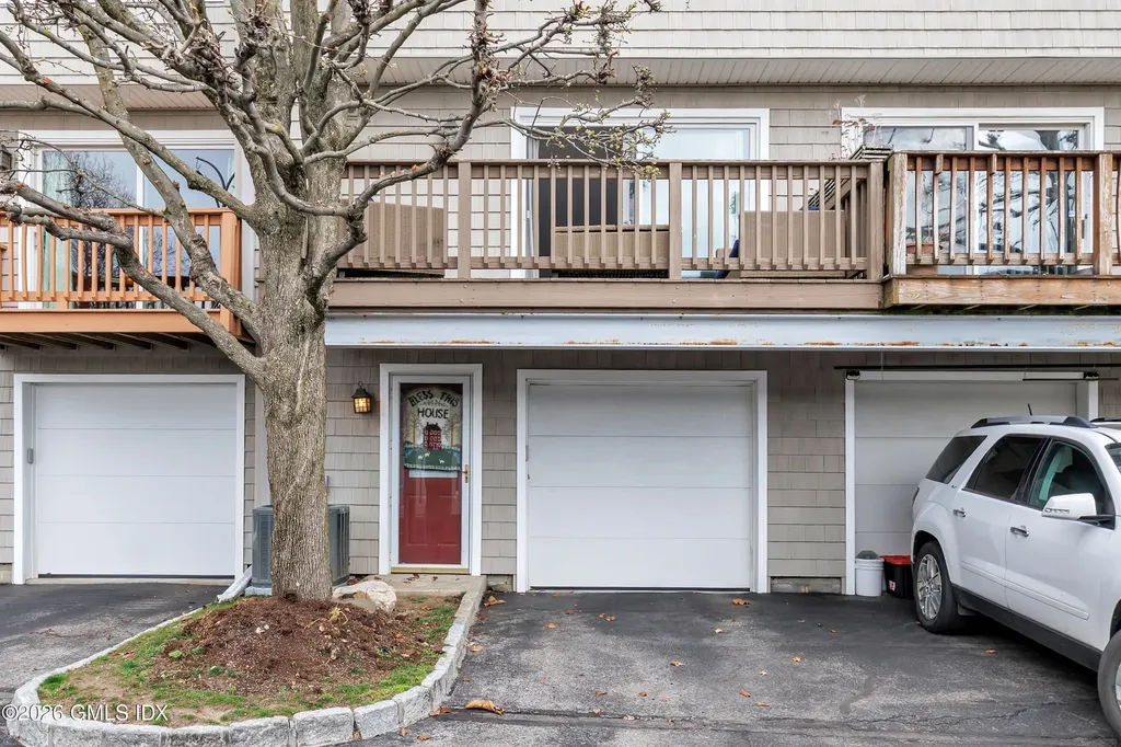 5 Glen Street Greenwich CT 06830