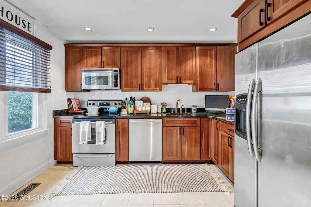 5 Glen Street Greenwich CT 06830