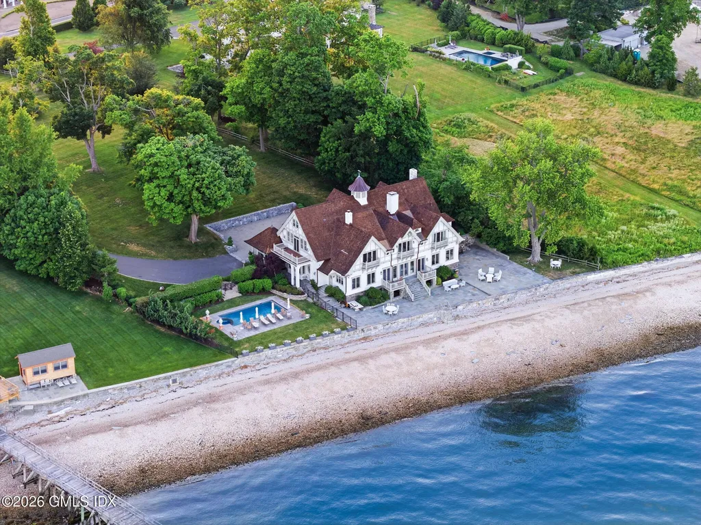 207-209 Long Neck Point Road Darien CT 06820