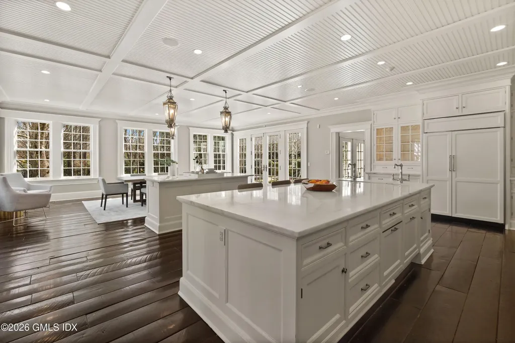 4 Cherry Blossom Lane Greenwich CT 06831