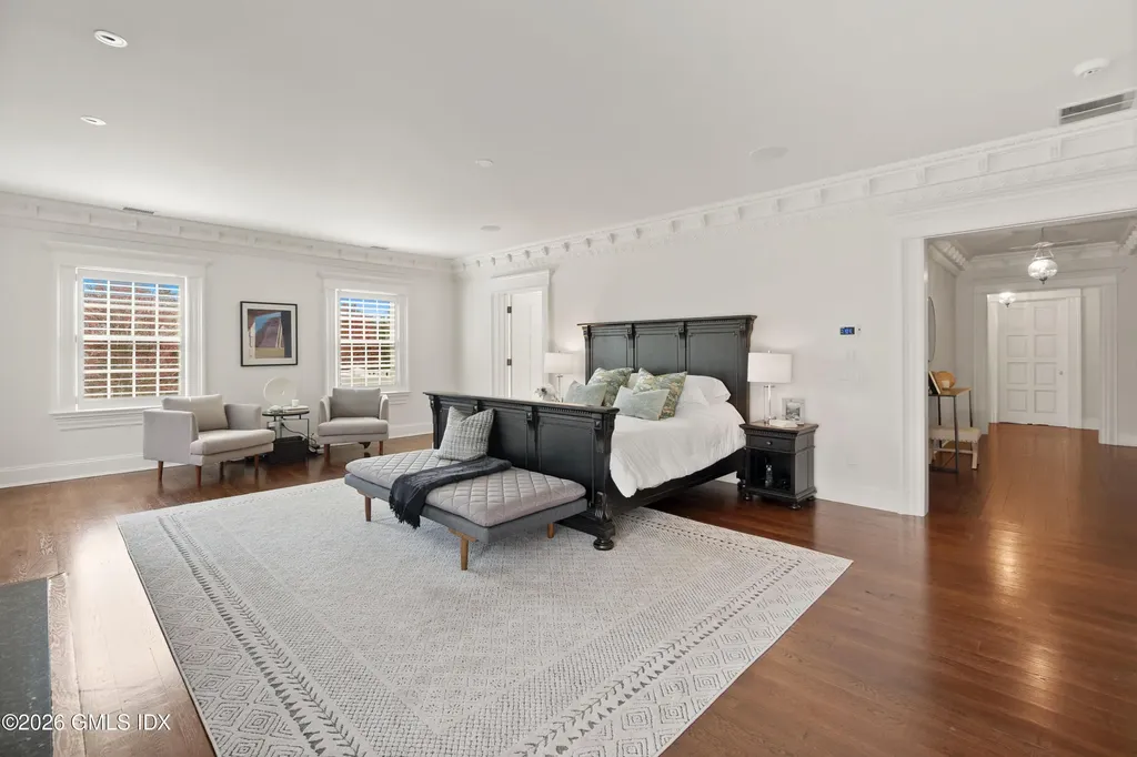 4 Cherry Blossom Lane Greenwich CT 06831