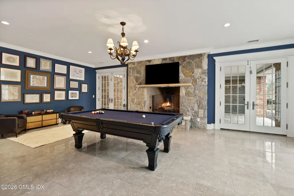 4 Cherry Blossom Lane Greenwich CT 06831