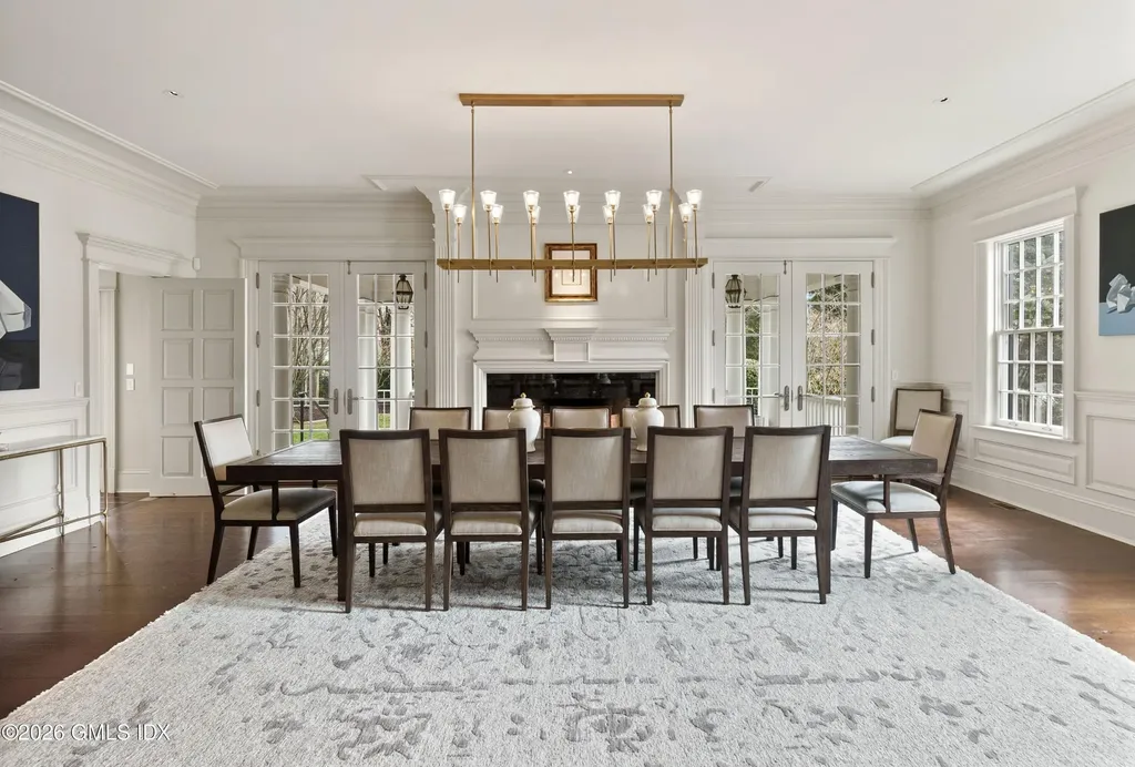 4 Cherry Blossom Lane Greenwich CT 06831