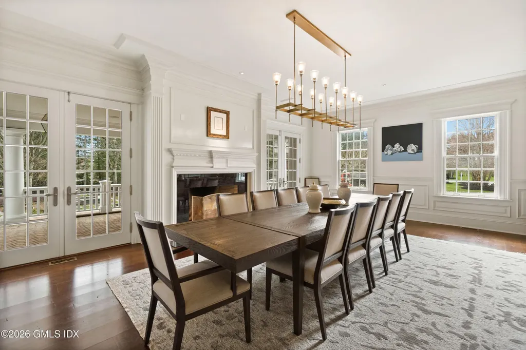4 Cherry Blossom Lane Greenwich CT 06831
