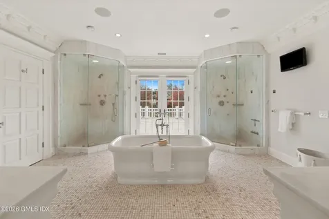 4 Cherry Blossom Lane Greenwich CT 06831