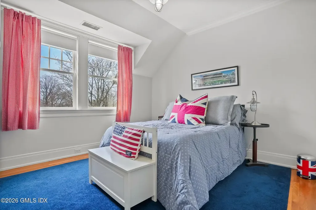 200 Shore Road Old Greenwich CT 06870