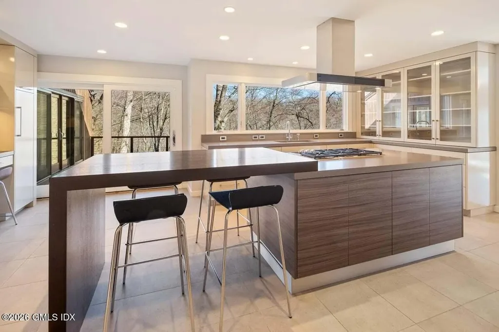 9 Patchen Lane Weston CT 06883