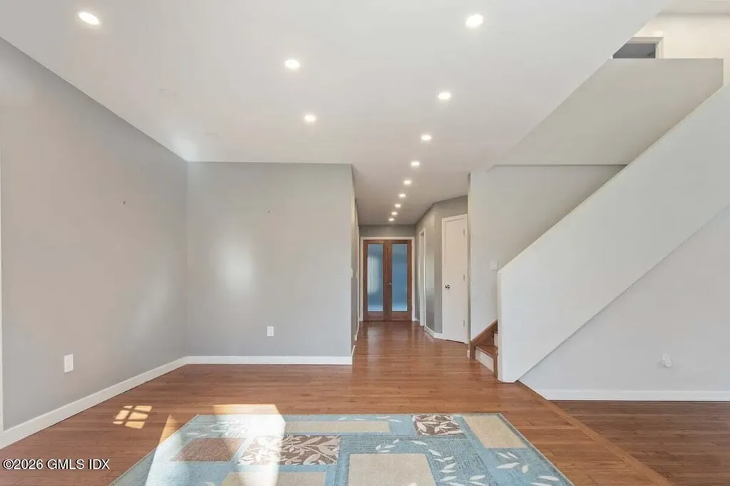 9 Patchen Lane Weston CT 06883