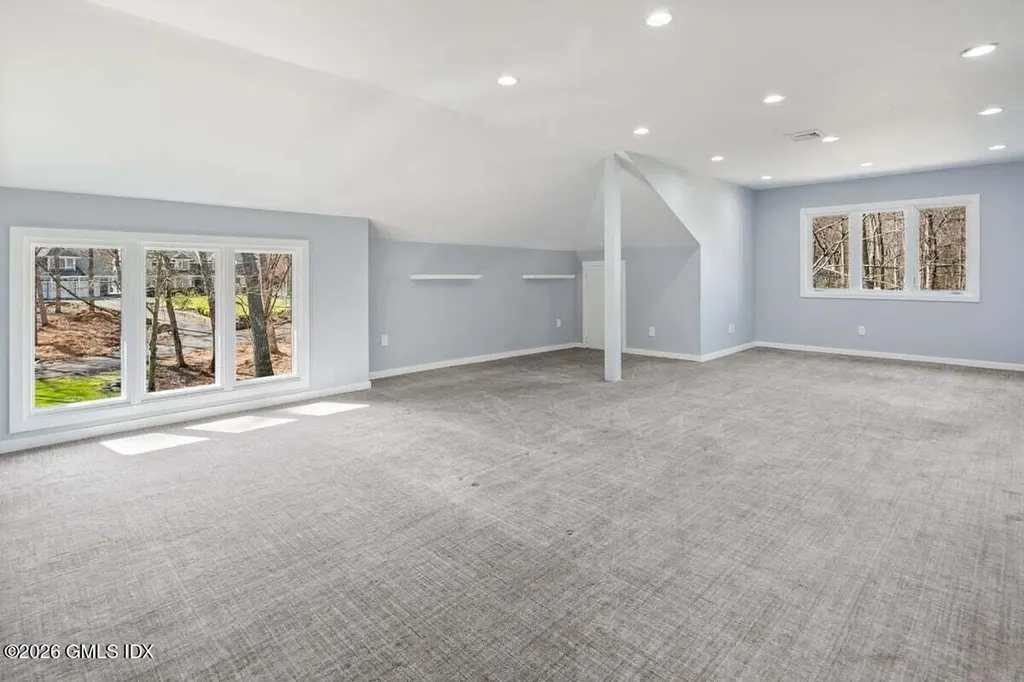 9 Patchen Lane Weston CT 06883