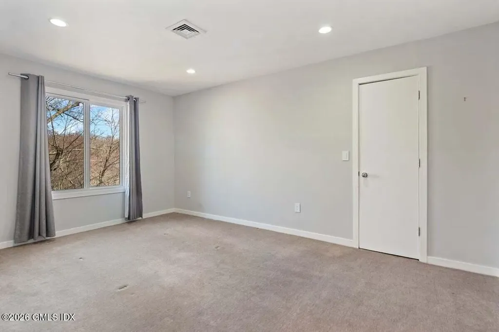 9 Patchen Lane Weston CT 06883
