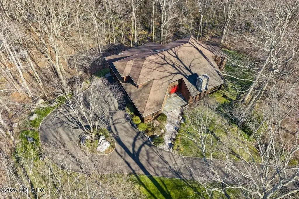 9 Patchen Lane Weston CT 06883