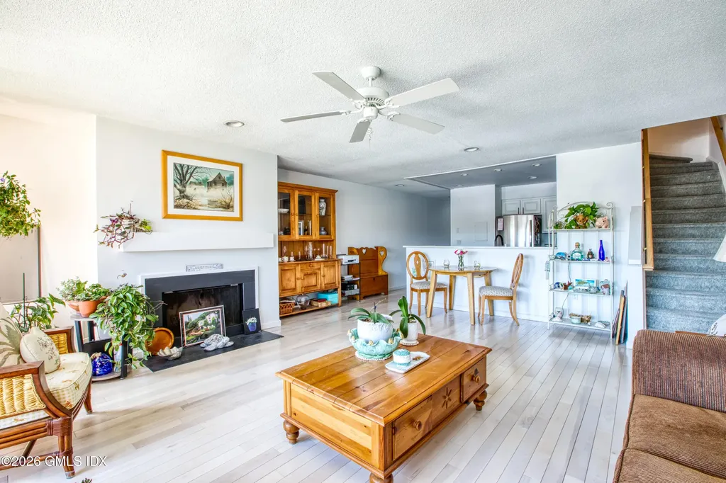15 River Road Cos Cob CT 06807