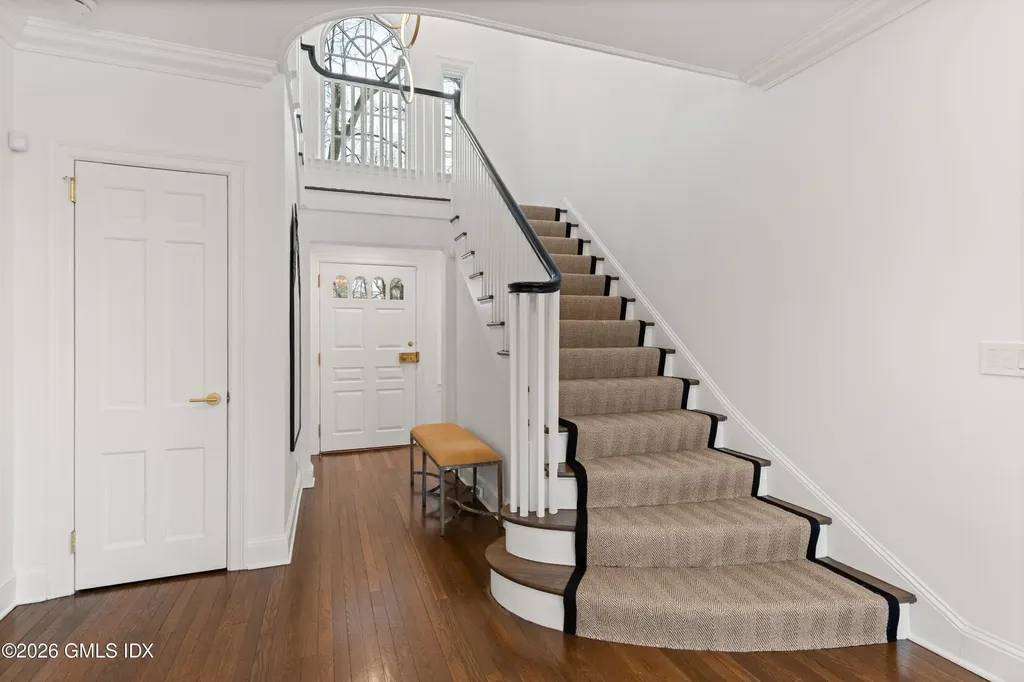 530 Round Hill Road Greenwich CT 06831