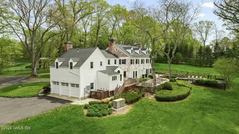530 Round Hill Road Greenwich CT 06831