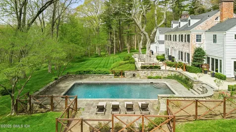 530 Round Hill Road Greenwich CT 06831