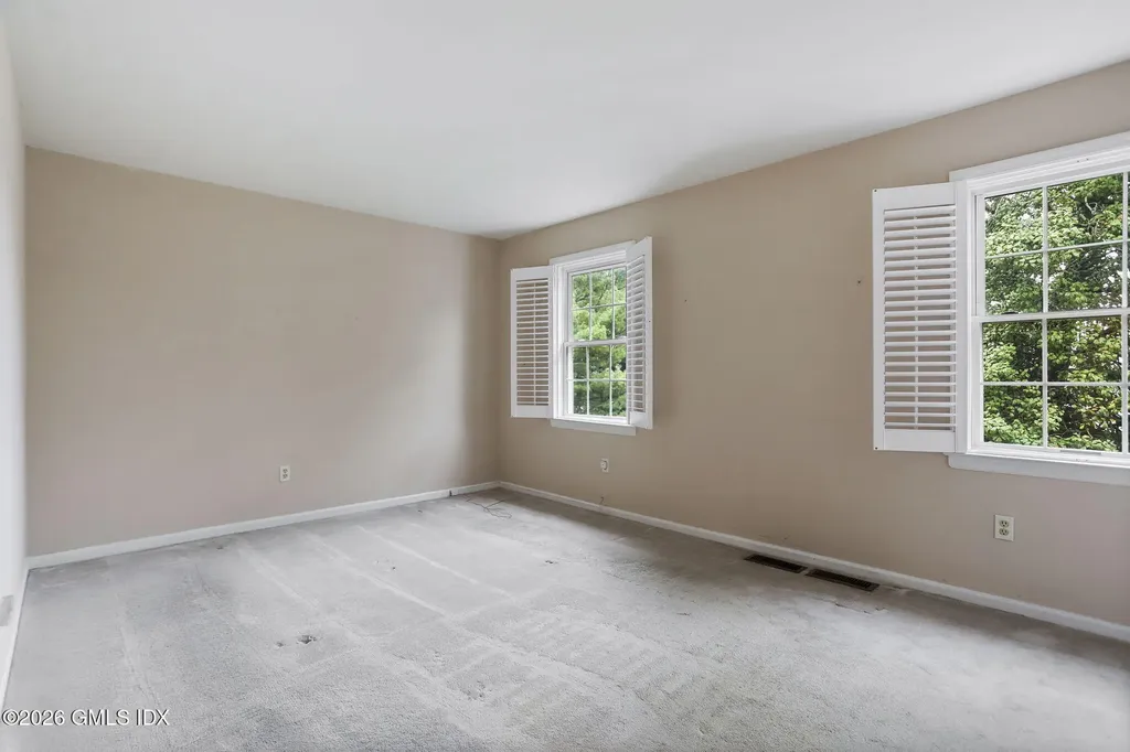 33 Talbot Lane Greenwich CT 06830