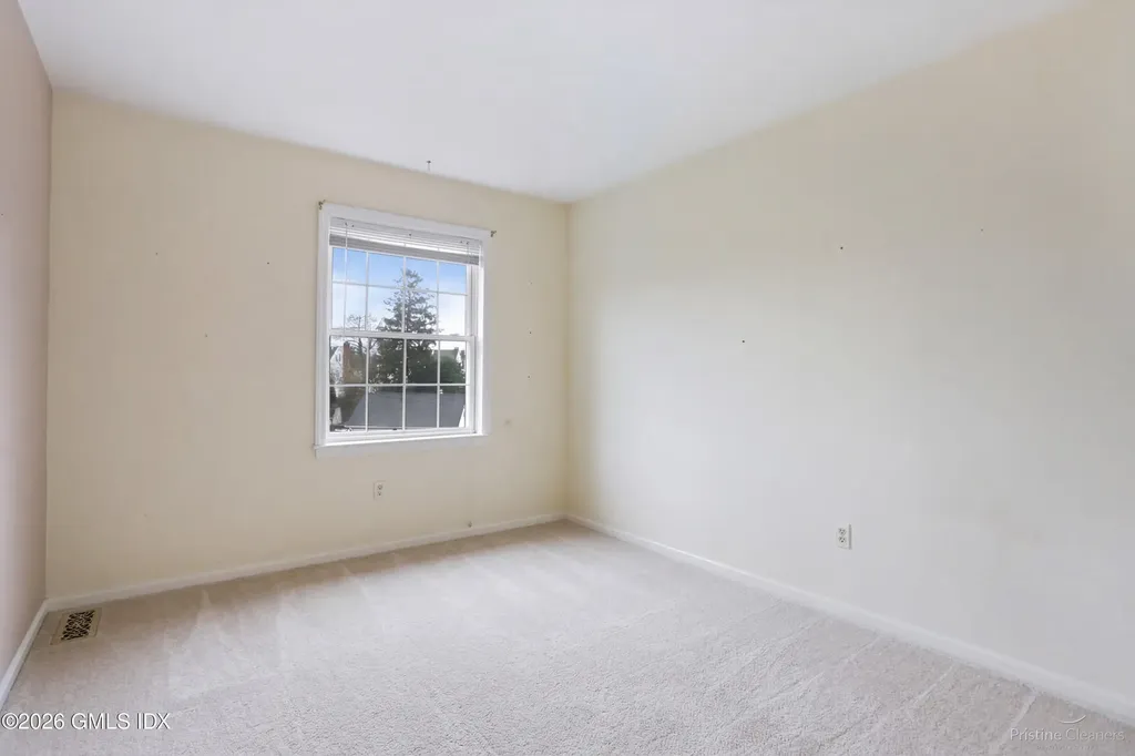 33 Talbot Lane Greenwich CT 06830