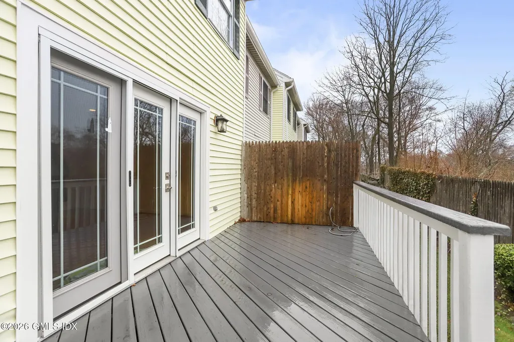 33 Talbot Lane Greenwich CT 06830