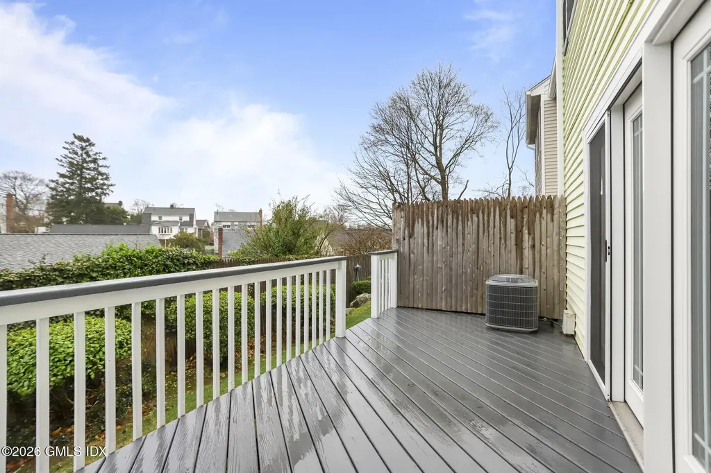 33 Talbot Lane Greenwich CT 06830
