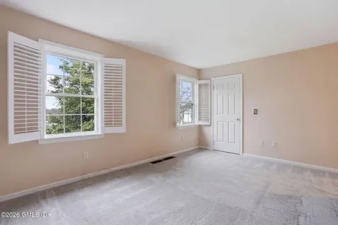 33 Talbot Lane Greenwich CT 06830