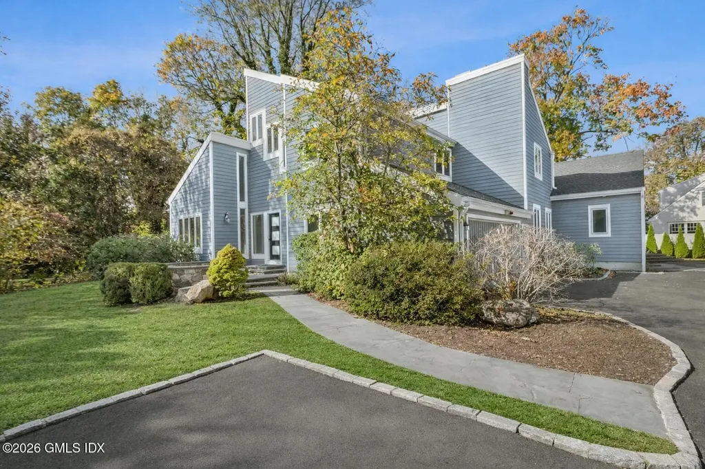 145R Shore Road Old Greenwich CT 06870