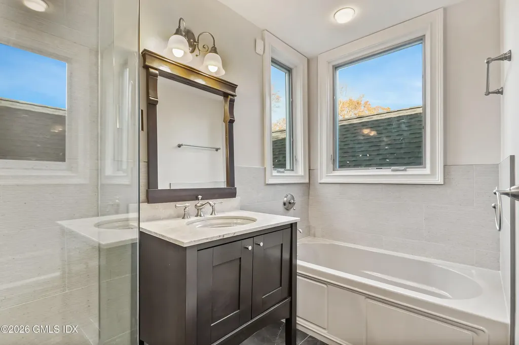 145R Shore Road Old Greenwich CT 06870
