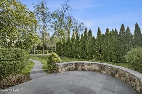145R Shore Road Old Greenwich CT 06870