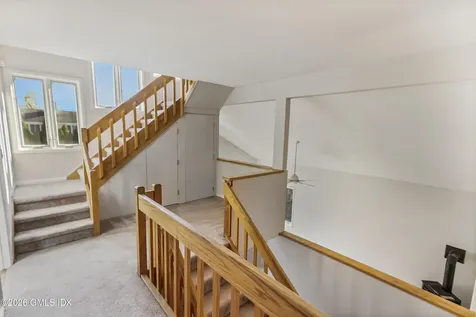 145R Shore Road Old Greenwich CT 06870