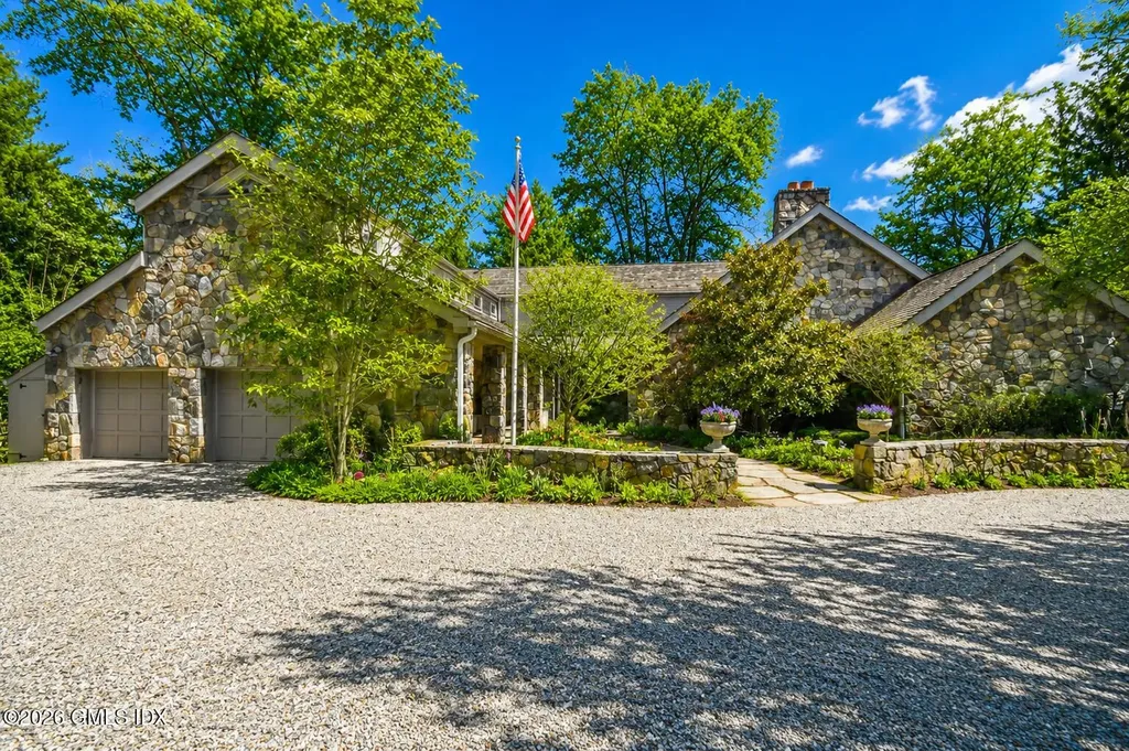 135 & 129 Zaccheus Mead Lane Greenwich CT 06831