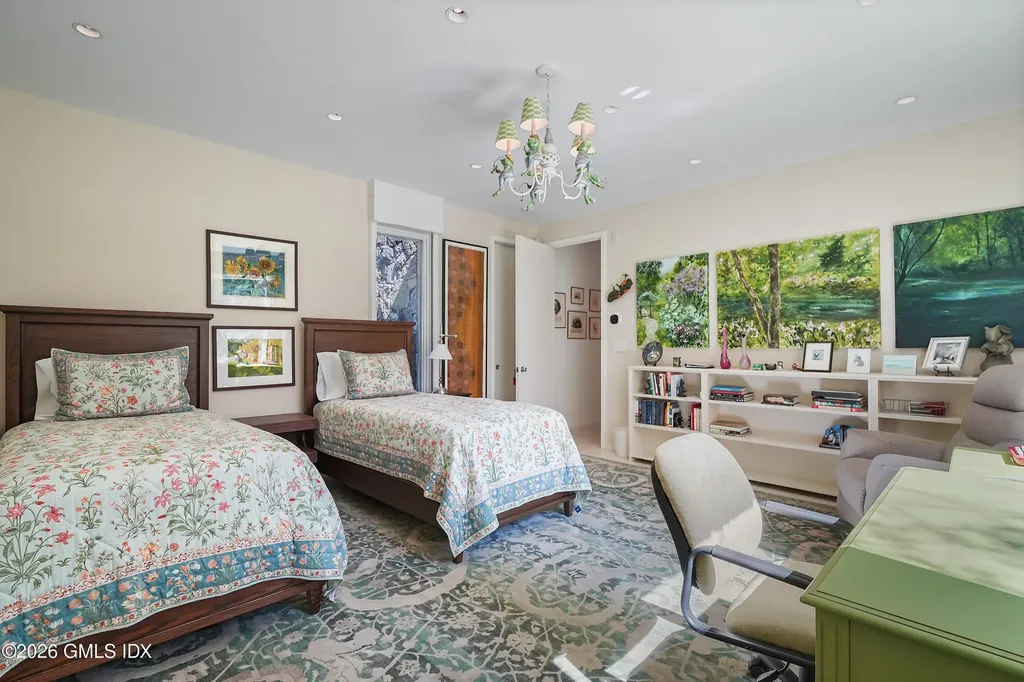 135 & 129 Zaccheus Mead Lane Greenwich CT 06831