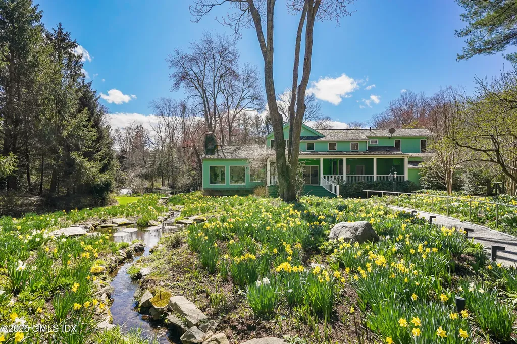 135 & 129 Zaccheus Mead Lane Greenwich CT 06831