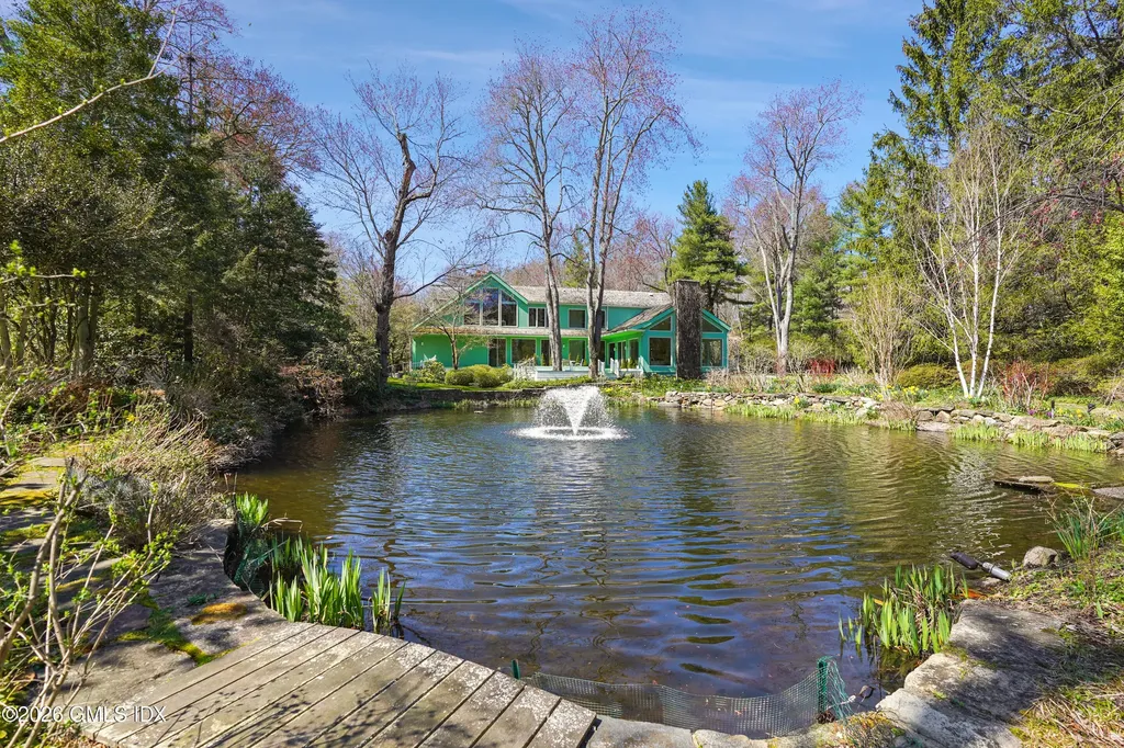 135 & 129 Zaccheus Mead Lane Greenwich CT 06831