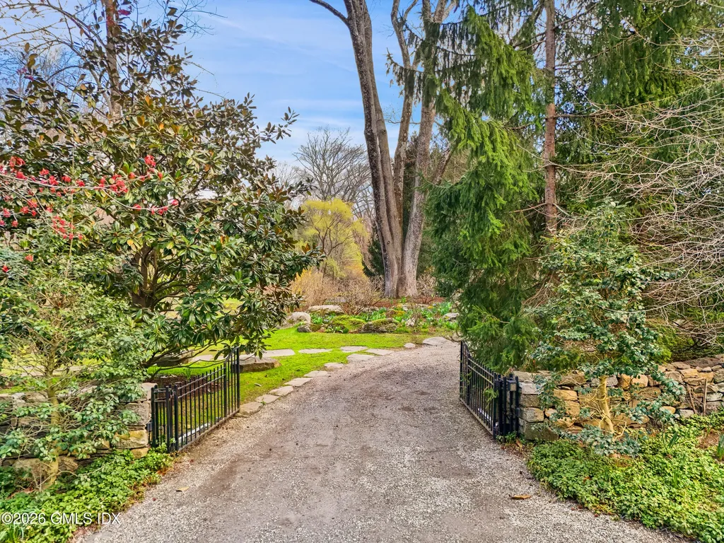 135 & 129 Zaccheus Mead Lane Greenwich CT 06831