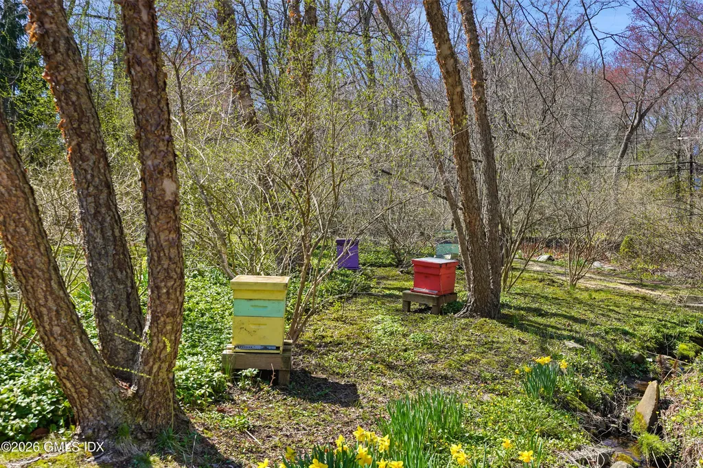 135 & 129 Zaccheus Mead Lane Greenwich CT 06831