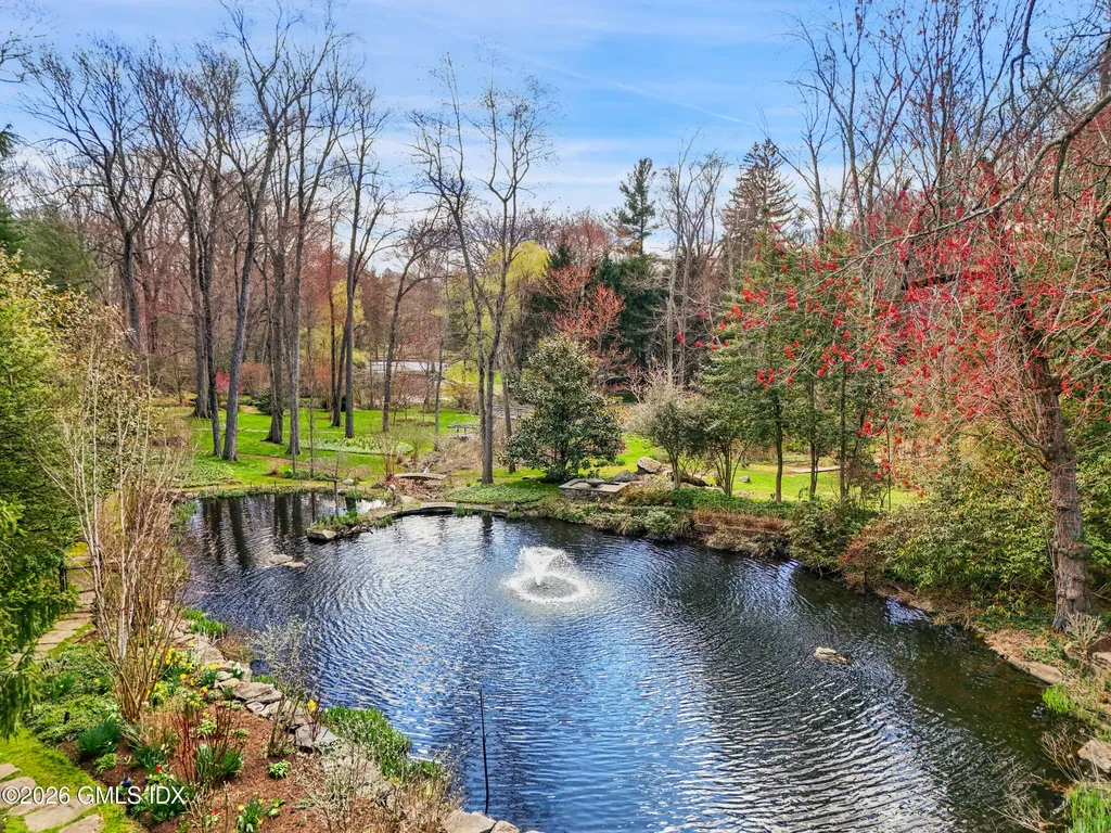 135 & 129 Zaccheus Mead Lane Greenwich CT 06831