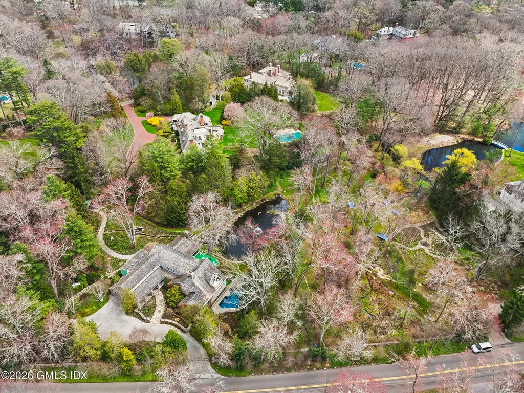 135 & 129 Zaccheus Mead Lane Greenwich CT 06831