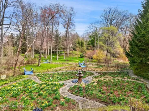 135 & 129 Zaccheus Mead Lane Greenwich CT 06831